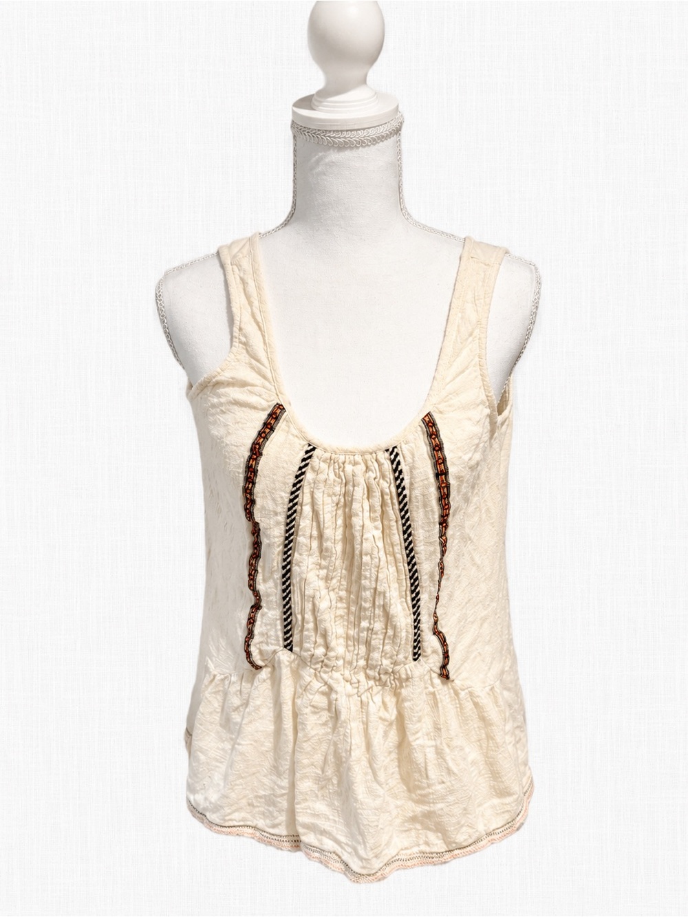Women's Cream Embroidered Scoop-Neck Tank Top